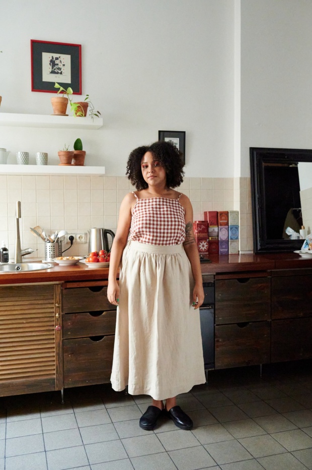 Maxi beige linen skirt