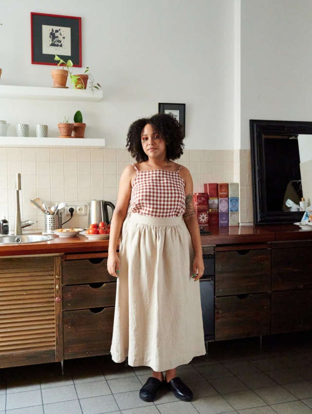 Maxi beige linen skirt