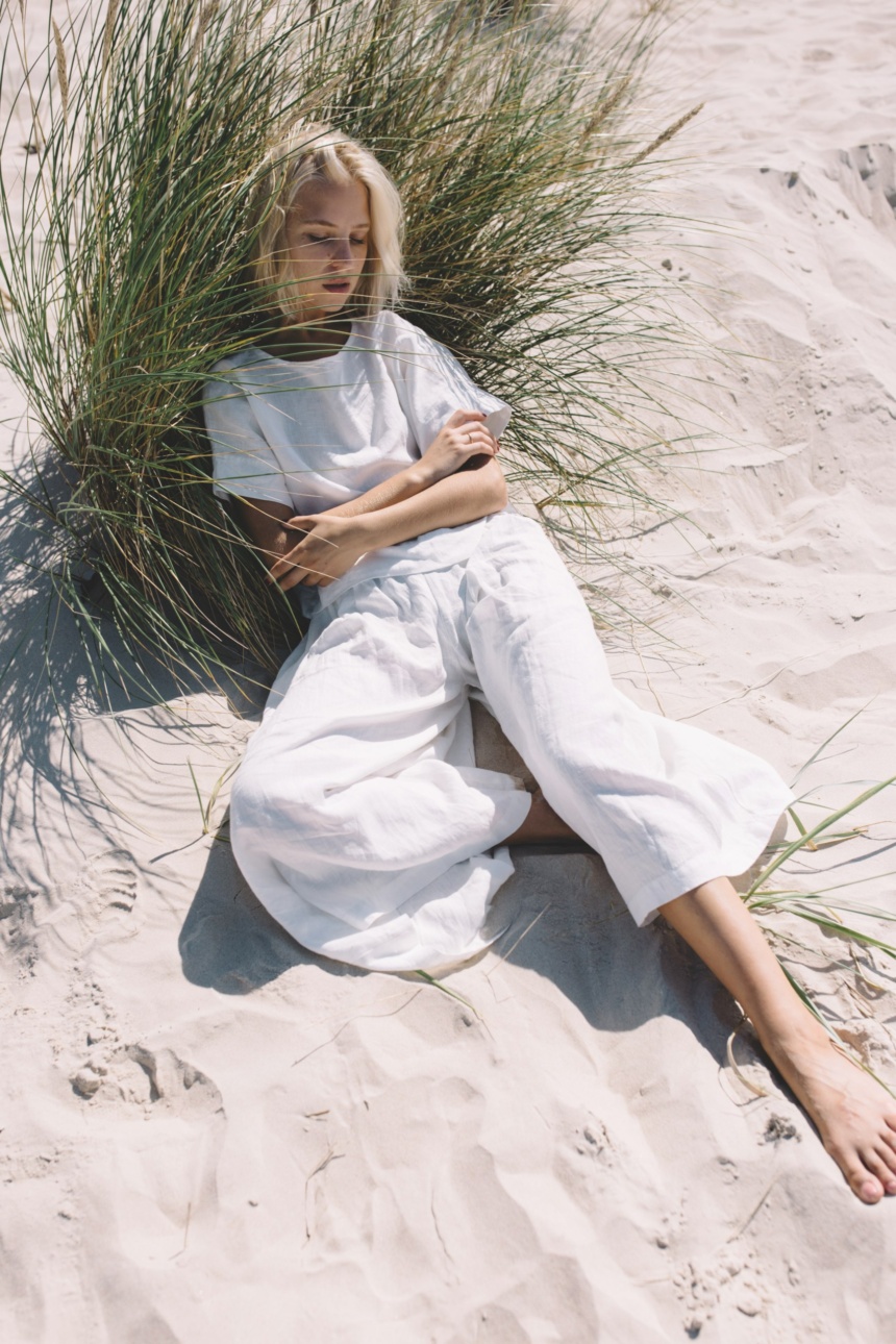 High waist linen pants perfect for beach