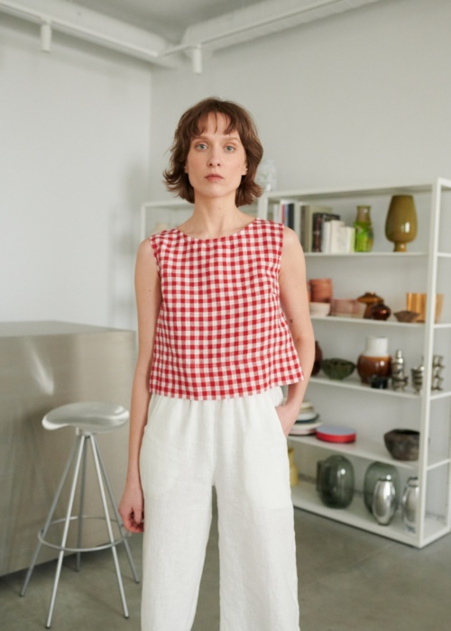 Red gingham top and white pants set