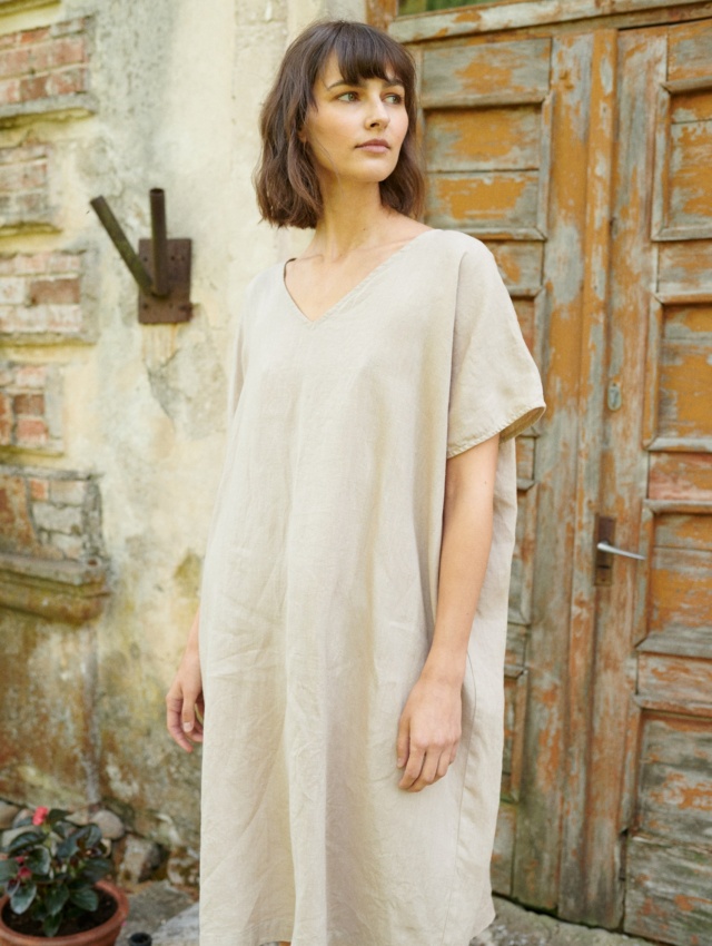 One size summer dress made of linen