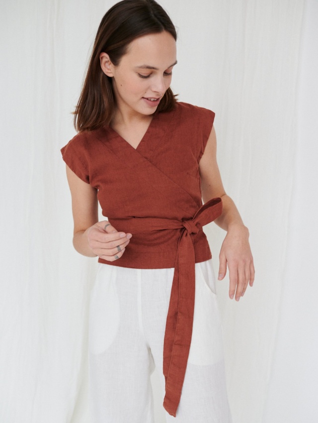 Slim fitting wrap top and linen pants combo