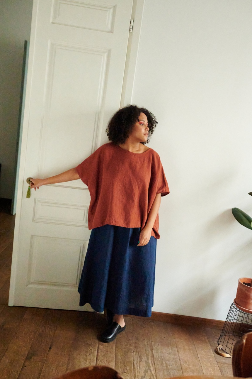 women wearing oversized linen tunic