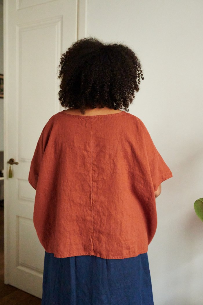 Terracotta linen blouse back look