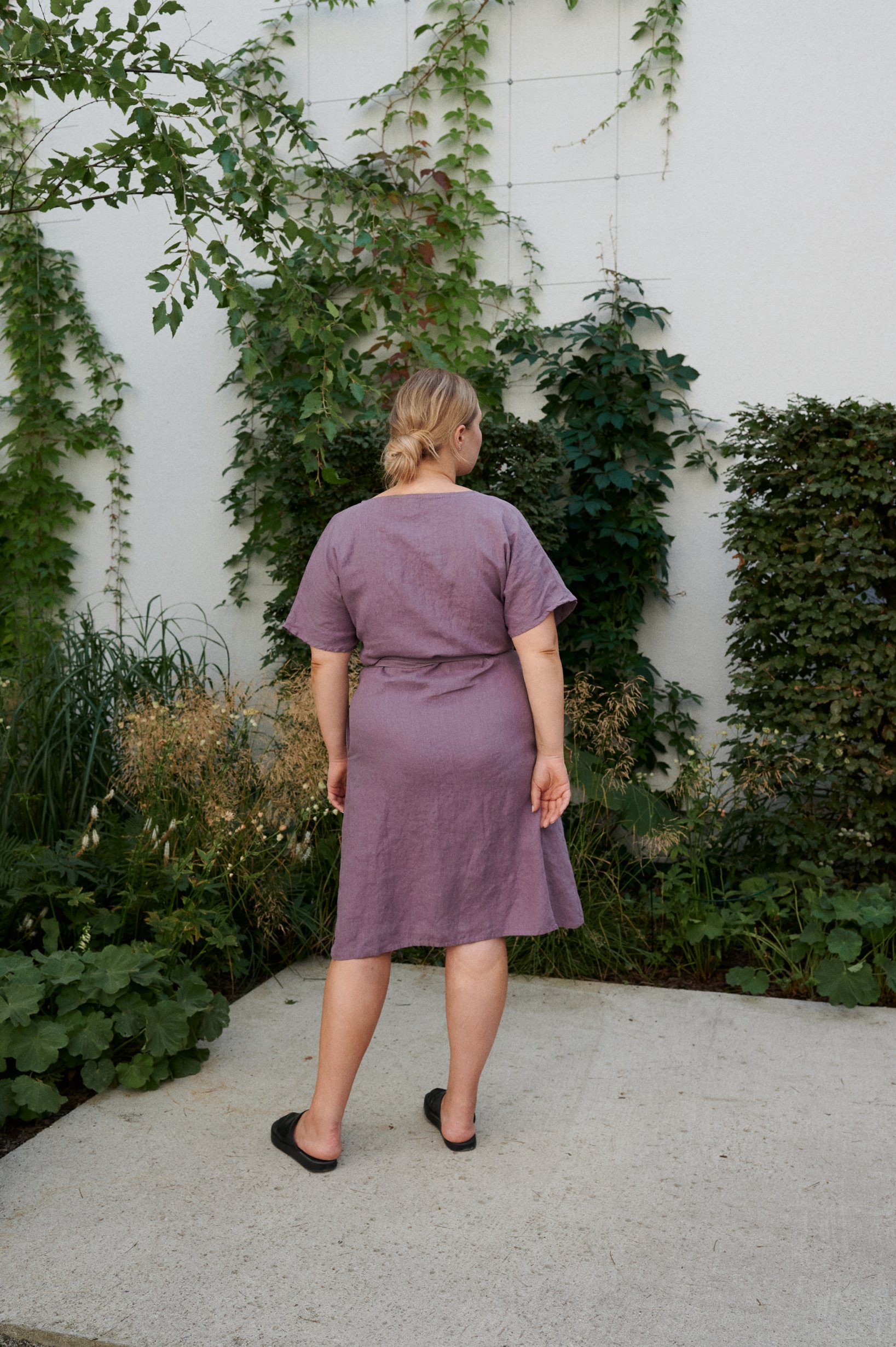 Back of the linen wrap dress in lavender
