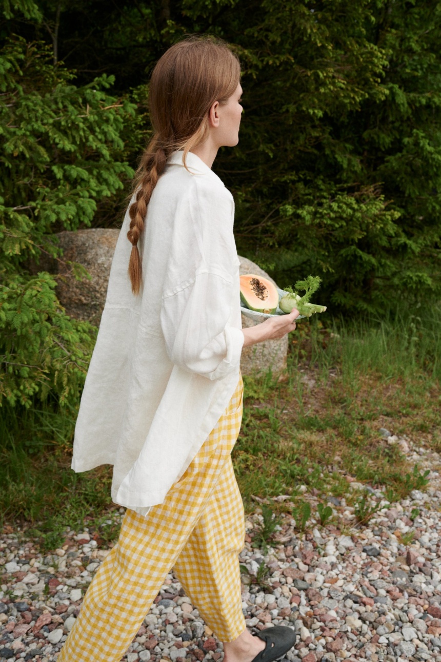 Linenfox white linen shirt on a model