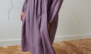 A-line silhouette purple linen dress details