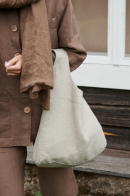 Handbag from heavy linen in natural grey color