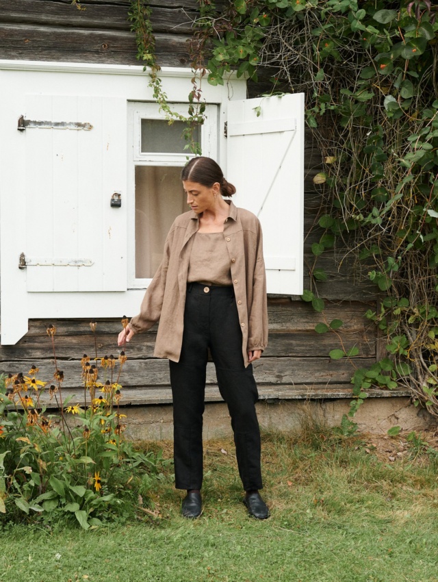 Cacao top and black linen pants set