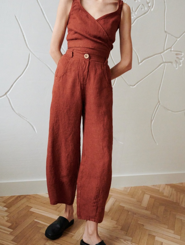 barrel wide leg pants in terracotta waffle linen