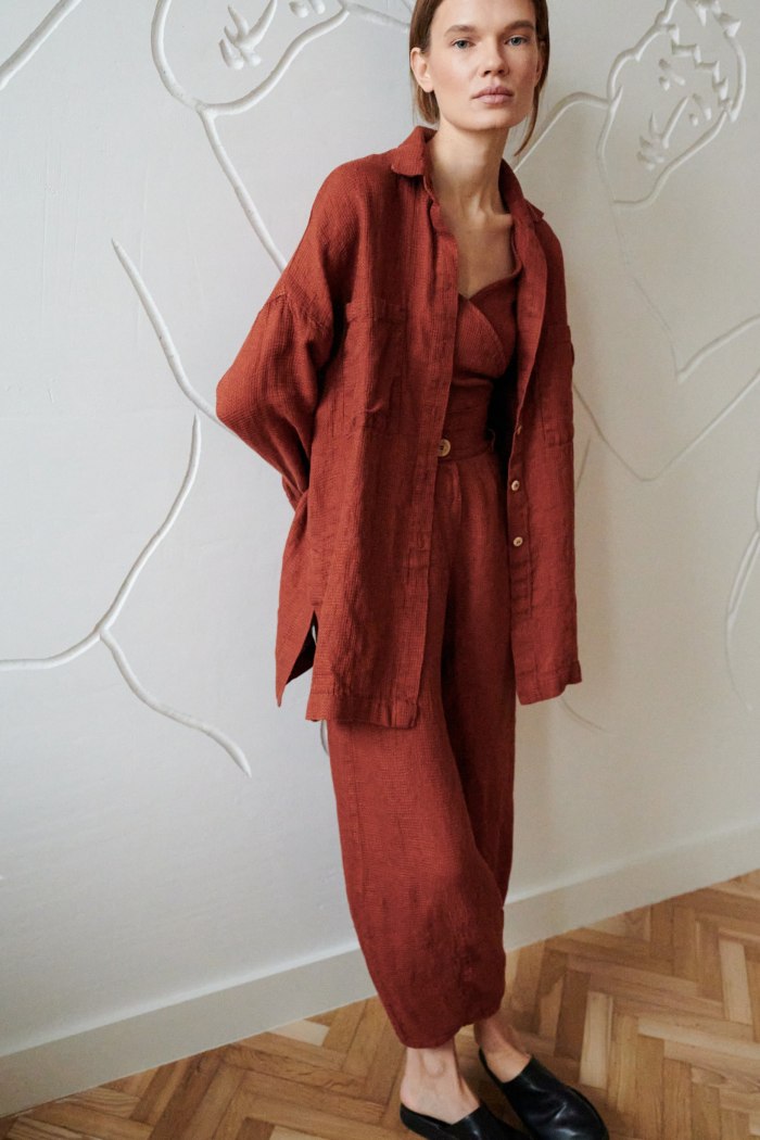 terracotta brown waffle linen shirt with slits