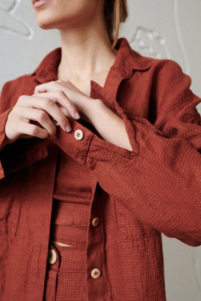 buttoned cuff oversized brown linen shirt