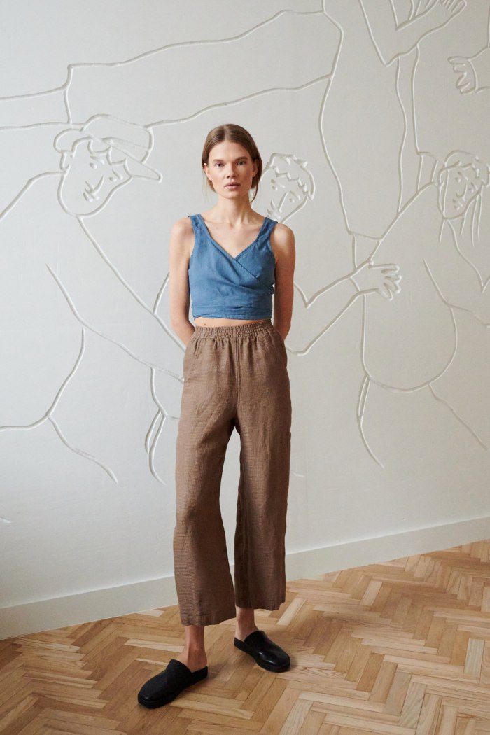 elasticated brown waffle linen trousers