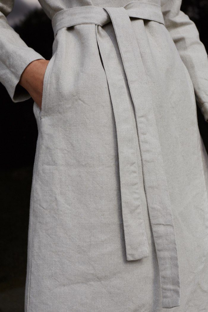 Wrap linen dress with waist ties and pockets in natural grey linen