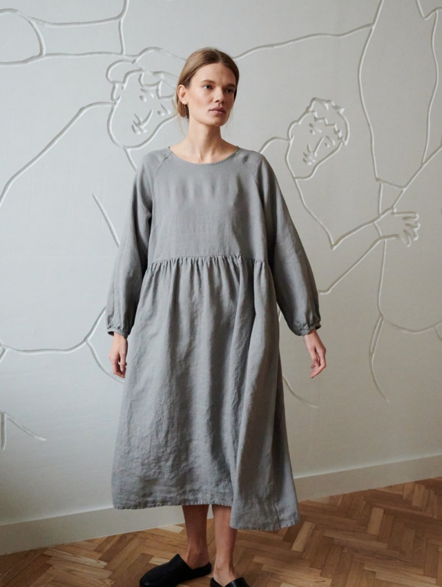 oversized raglan sleeve smock dress in grey linen