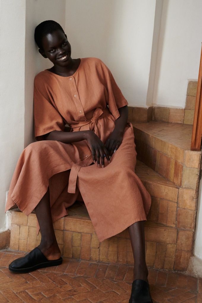 model wearing linenfox most popular maxi dress in mocha mousse color