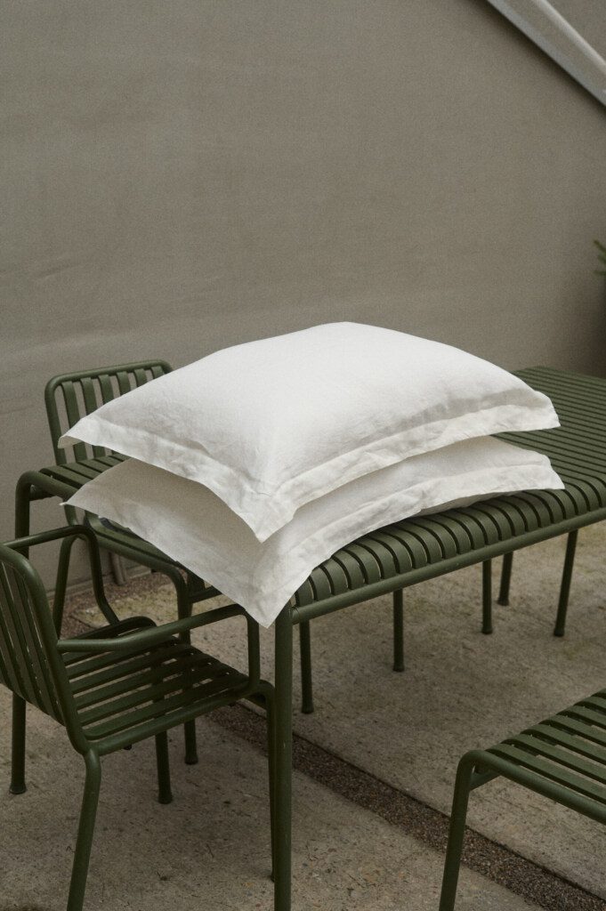 How to Deal with Linen Fabric Wrinkling